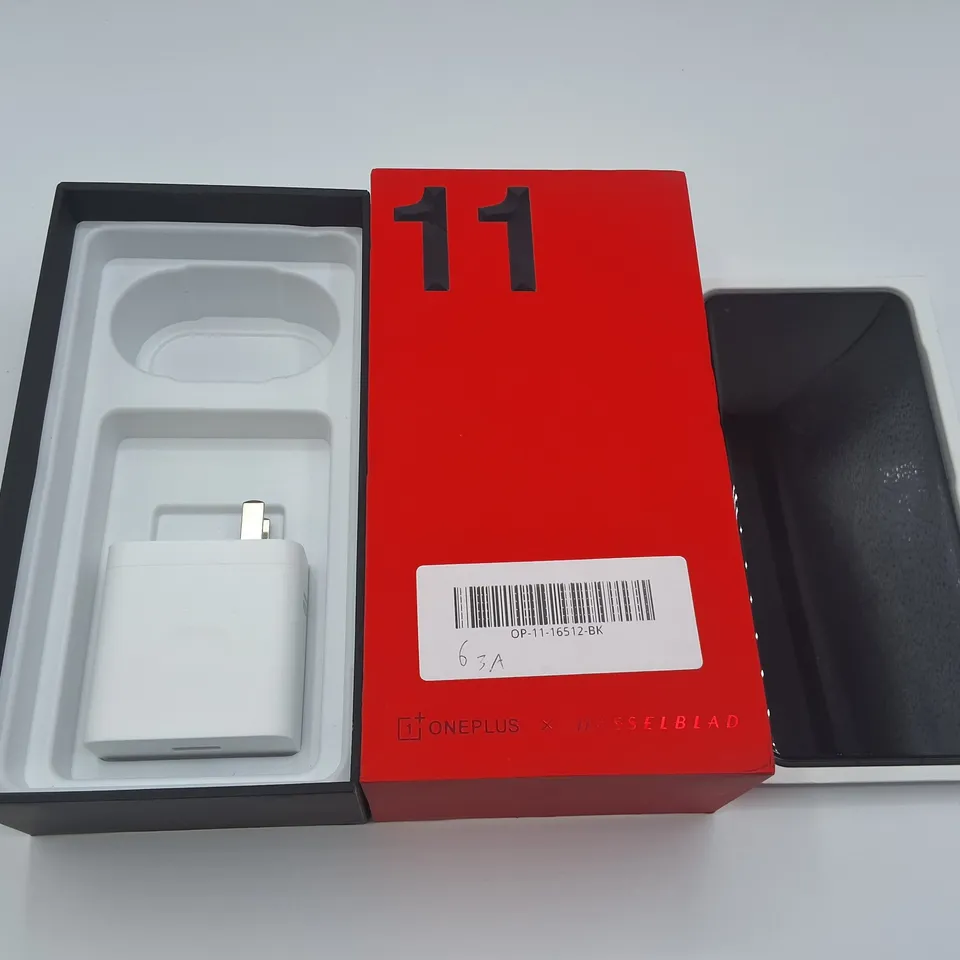 BOXED ONEPLUS HASSELBLAD 16/512GB IN BLACK - PHB110