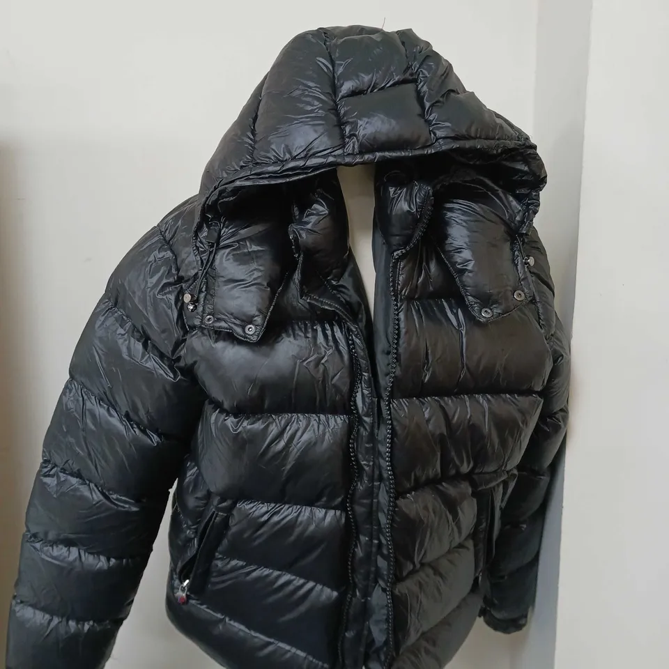 MONCLER SHINY  PUFFER JACKET -SMALL