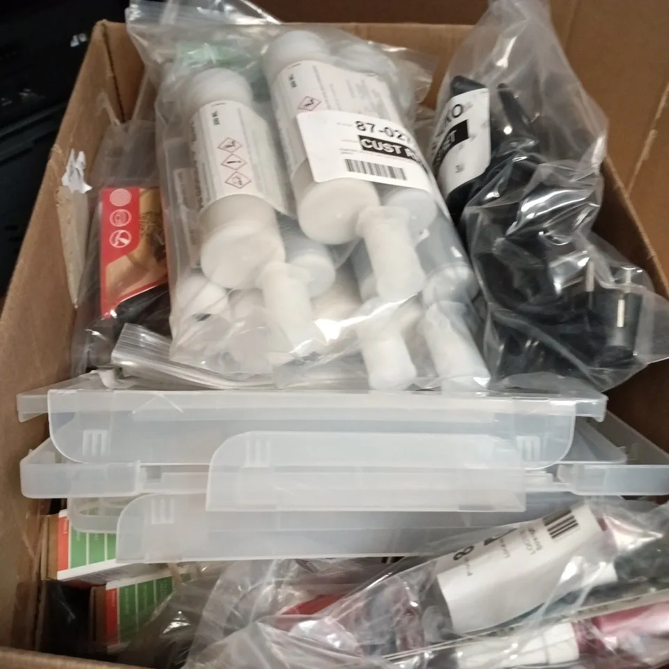 BOX OF APPROXIMATELY 12 ASSORTED ITEMS INCLUDING ARALCITE EPOXY PASTE ADHESIVE , FILLER PRIMER PAINT AND ANTI STATIC FOAMING CLEANSER