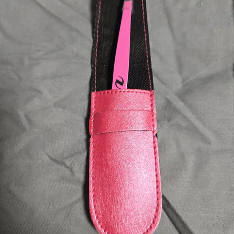 APPROXIMATELY 20 ZAYRAZ STYLE SLANT-TIP TWEEZERS – NEON PINK