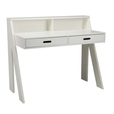 BRAND NEW BOXED ZANBURY MODERN WOODEN COMPUTER DESK IN WHITE (1 BOX)