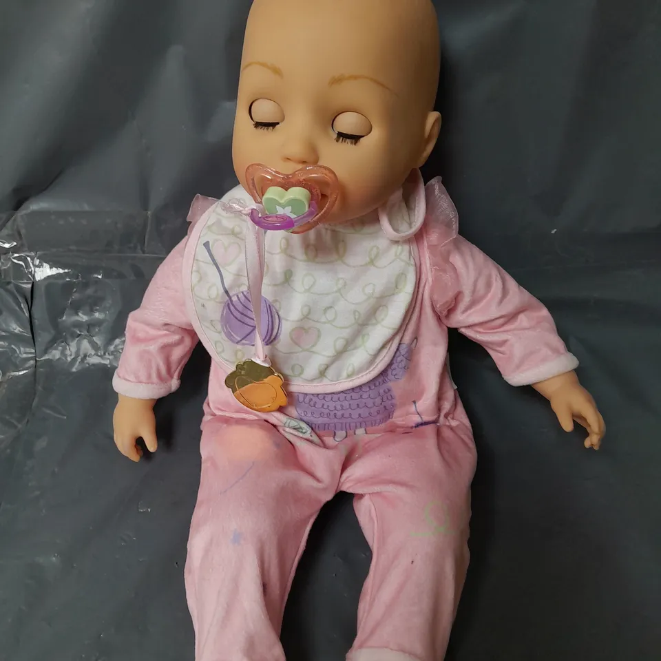 INTERACTIVE BABY ANNABELL 