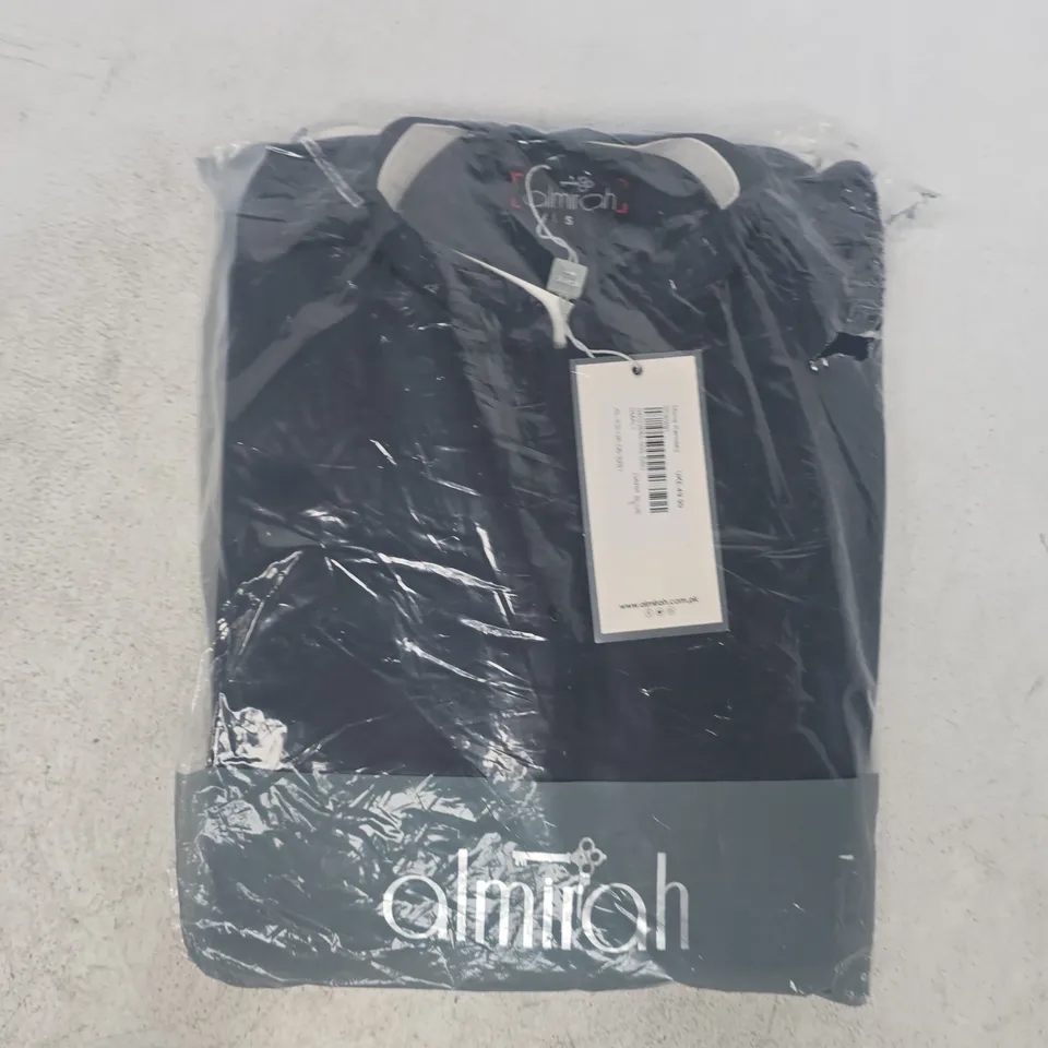 BAGGED ALMIRAH MEN'S KAMEEZ SHALWAR IN NAVY SIZE SMALL