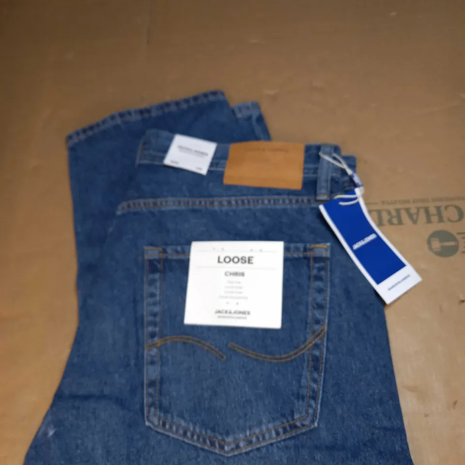 MENS JACK AND JONES DENIM JEANS SIZE W34