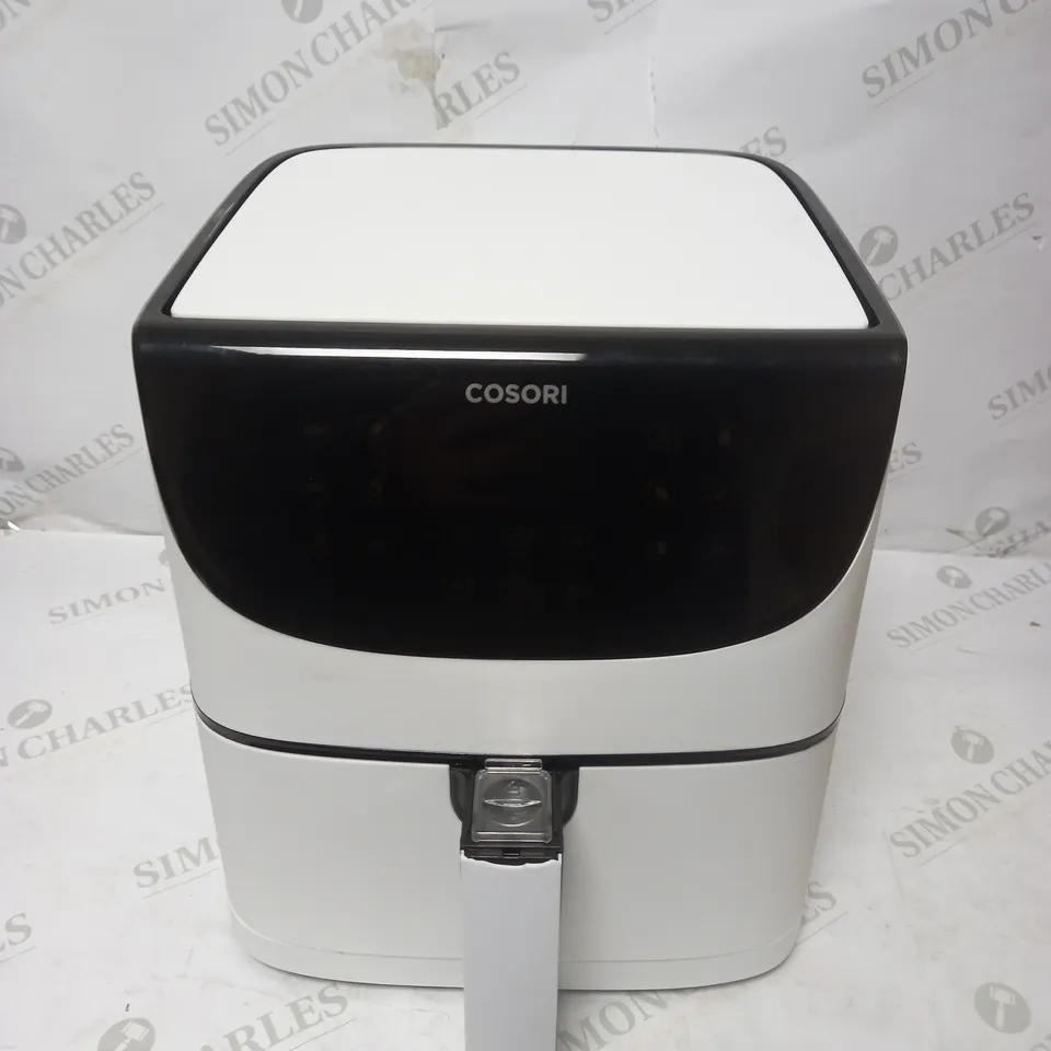 COSORI AIR FRYER 1700W MAX XXL 5.5L DIGITAL TOUCHSCREEN - WHITE
