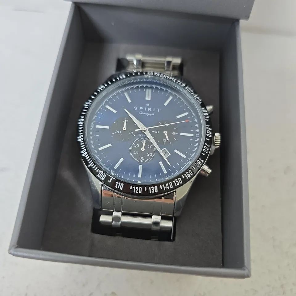 BOXED SILVER SPIRIT SP3021 48MM QUARTZ WATCH