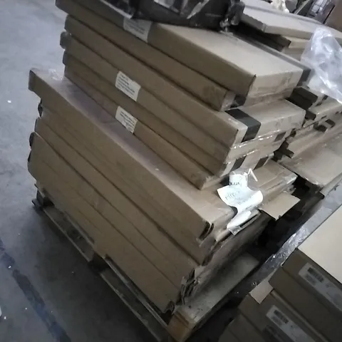 PALLET OF ASSORTED MIRROR CABINET DOORS