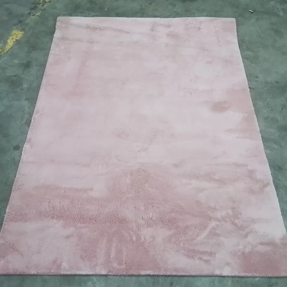 QUALITY DESIGNER AREA RUG - APPROXIMATELY 170X120CM