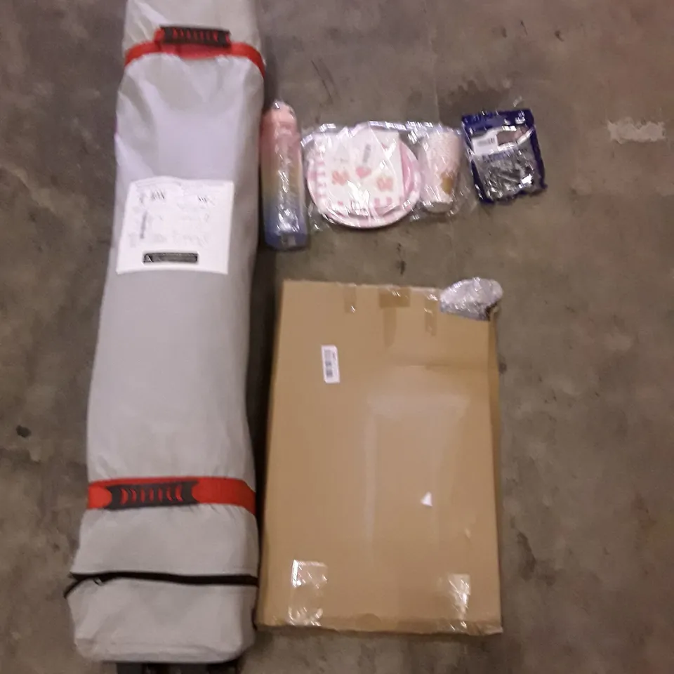 PALLET OF ASSORTED PRODUCTS TO INCLUDE; PLATE & CUPS SET - S HOOKS - PINK WATER BOTTLE ECT 