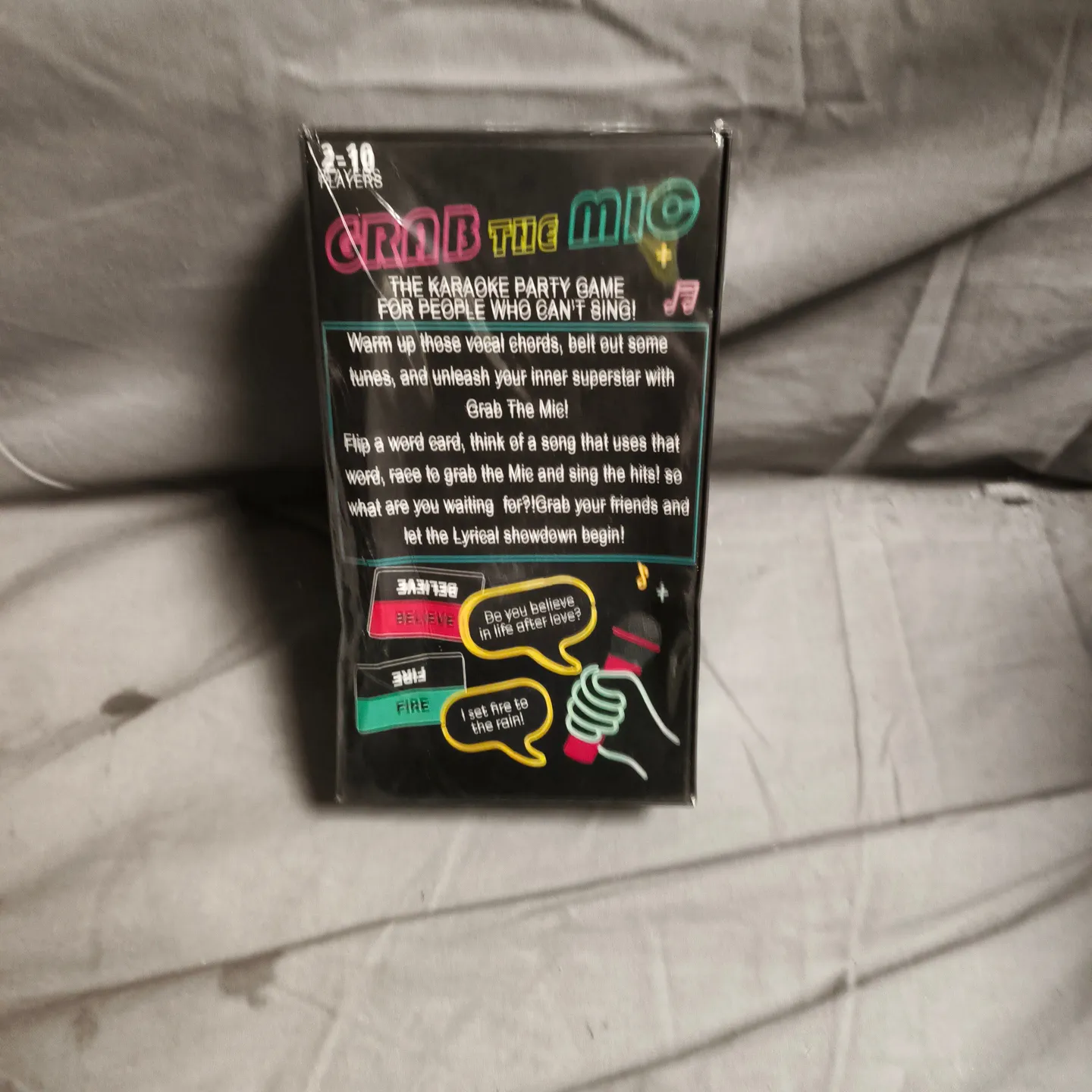 GRAB THE MIC – THE KARAOKE PARTY GAME (2–10 PLAYERS)