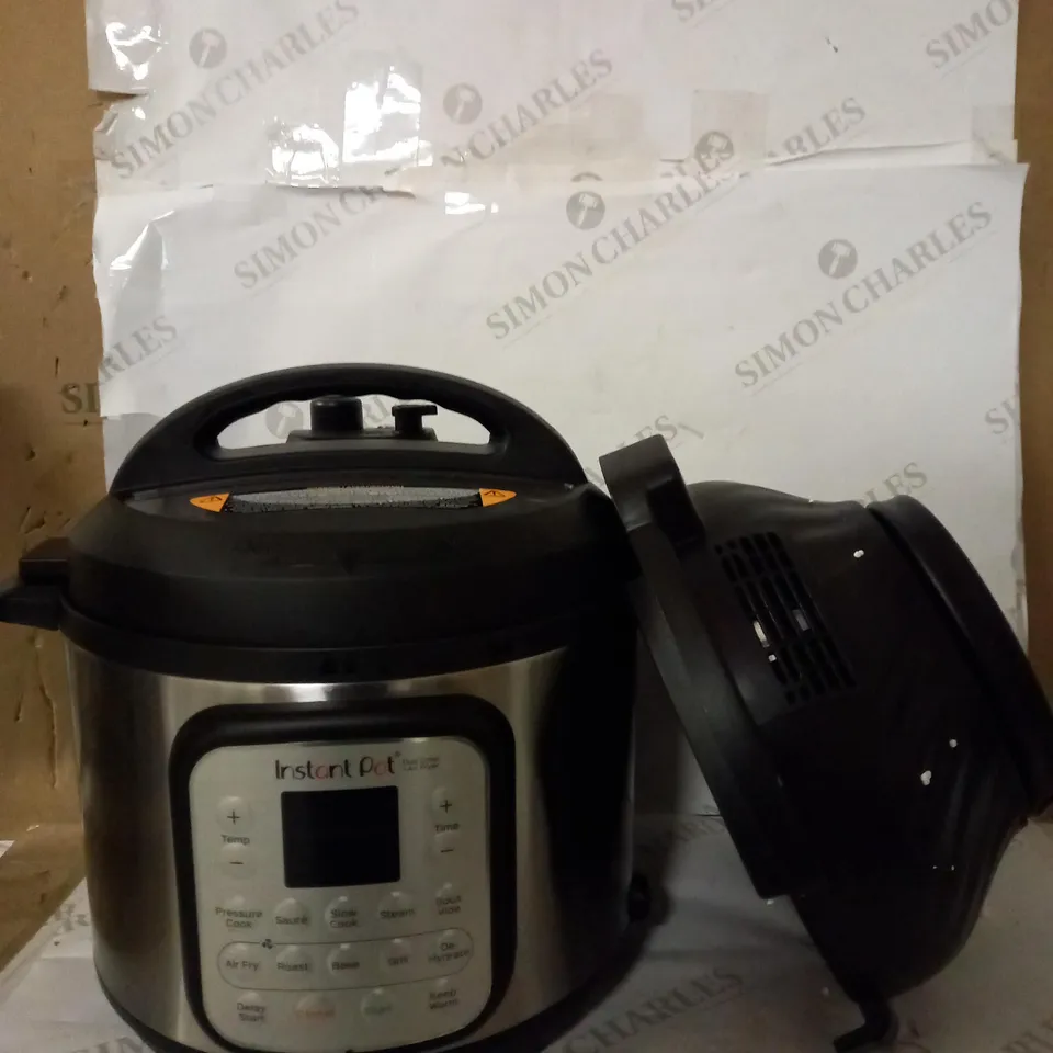 INSTANT POT DUO CRISP AIR FRYER MULTICOOKER