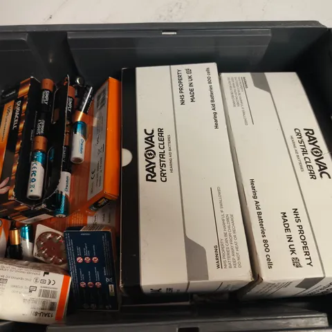 LARGE QUANTITY OF ASSORTED BATTERIES TO INCLUDE DURACELL, EXCELLTEC AND RAYOVAC