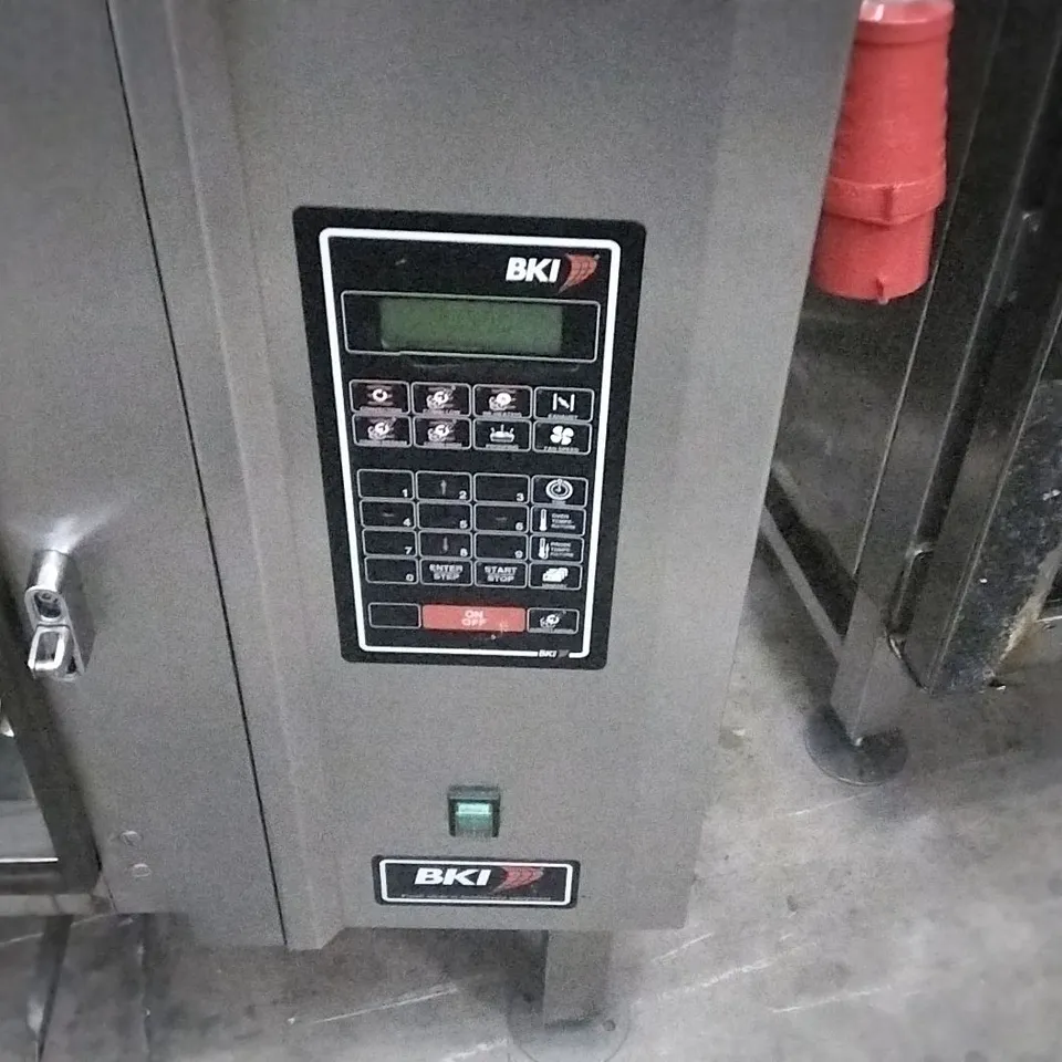 BKI SINGLE CHICKEN OVEN 