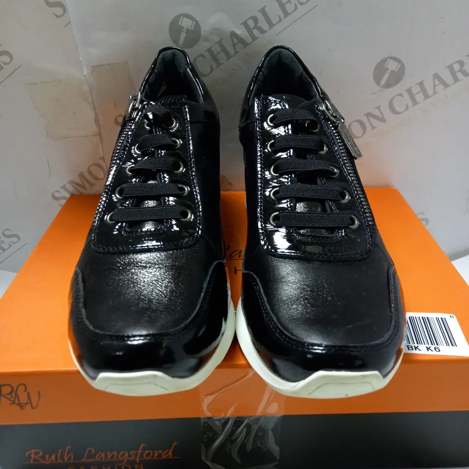 RUTH LANGSFORD BLACK WEDGE TRAINERS - SIZE 6