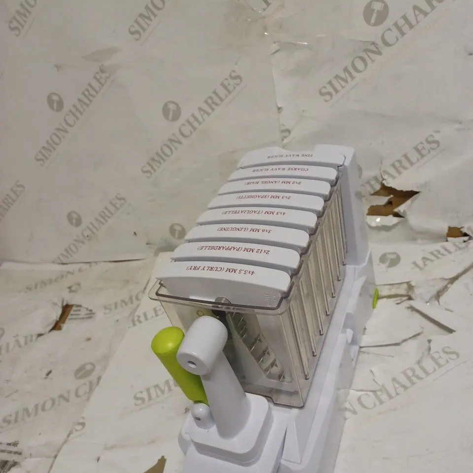 BRIEFTONS 10-BLADE VEGETABLE SPIRALIZER