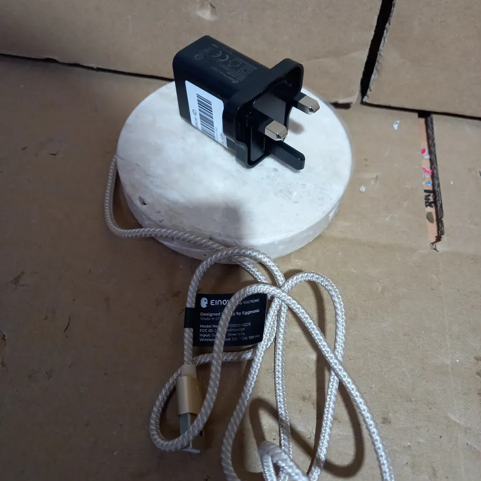 EINOVA QI COMPATIBLE FAST CHARGING WIRELESS MARBLE STATION - TRAVERTINE