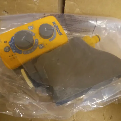HOZELOCK 2214 0000 SENSOR CONTROLLER PLUS, YELLOW/GREY, 40X25X15 CM