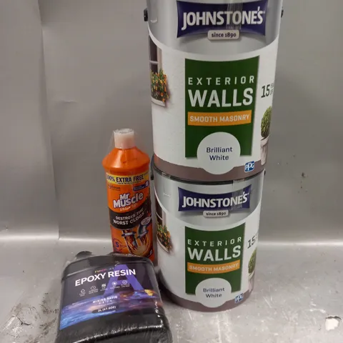 4 X ASSORTED HOUSEHOLD PRODUCTS TO INCLUDE JOHNSTONE'S EXTERIOR WALLS, EPOXY RESIN & MR MUSCLE - COLLECTION ONLY 