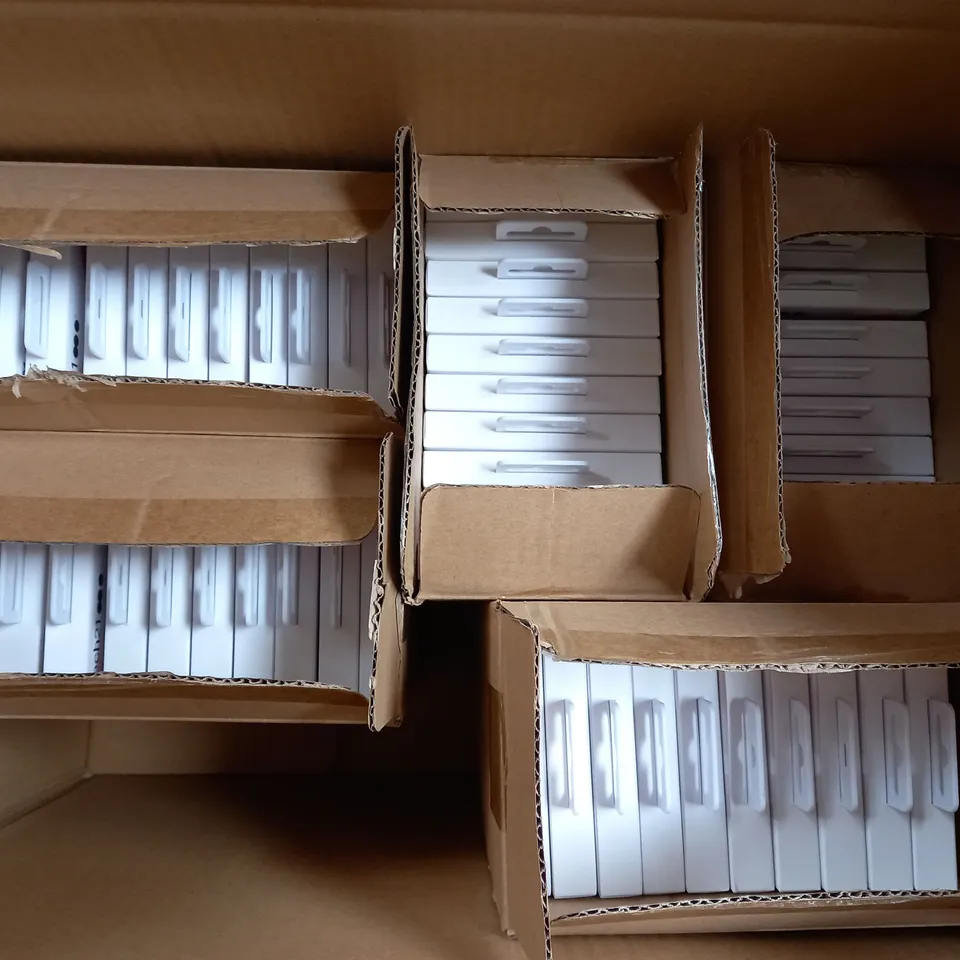 LOT OF APPROXIMATELY 50 TECH21 EVO MESH SPORT CASES FOR IPHONE 6 PLUS - CLEAR/PINK
