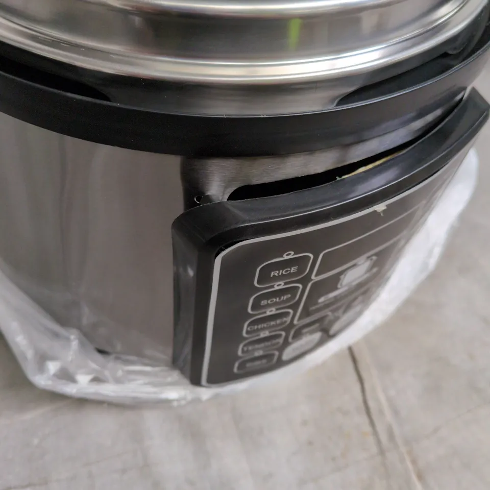 ELECTRIC PRESSURE COOKER