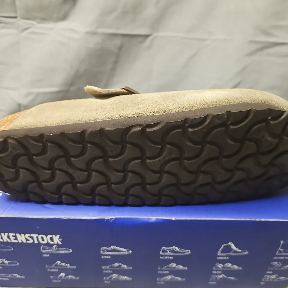 BOXED BIRKENSTOCK BOSTON BS TAUPE SUEDE SANDALS – EU 40