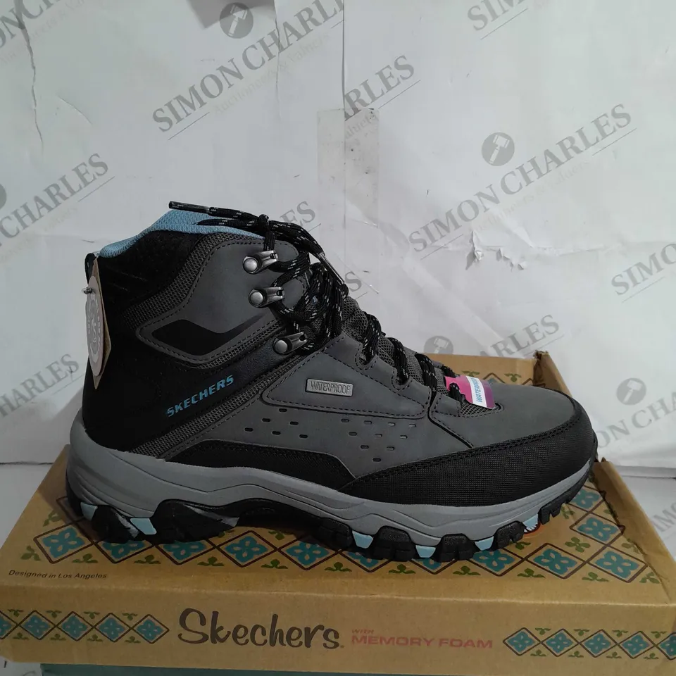 SKECHERS CHARCOAL HIKER BOOTS - SIZE 8