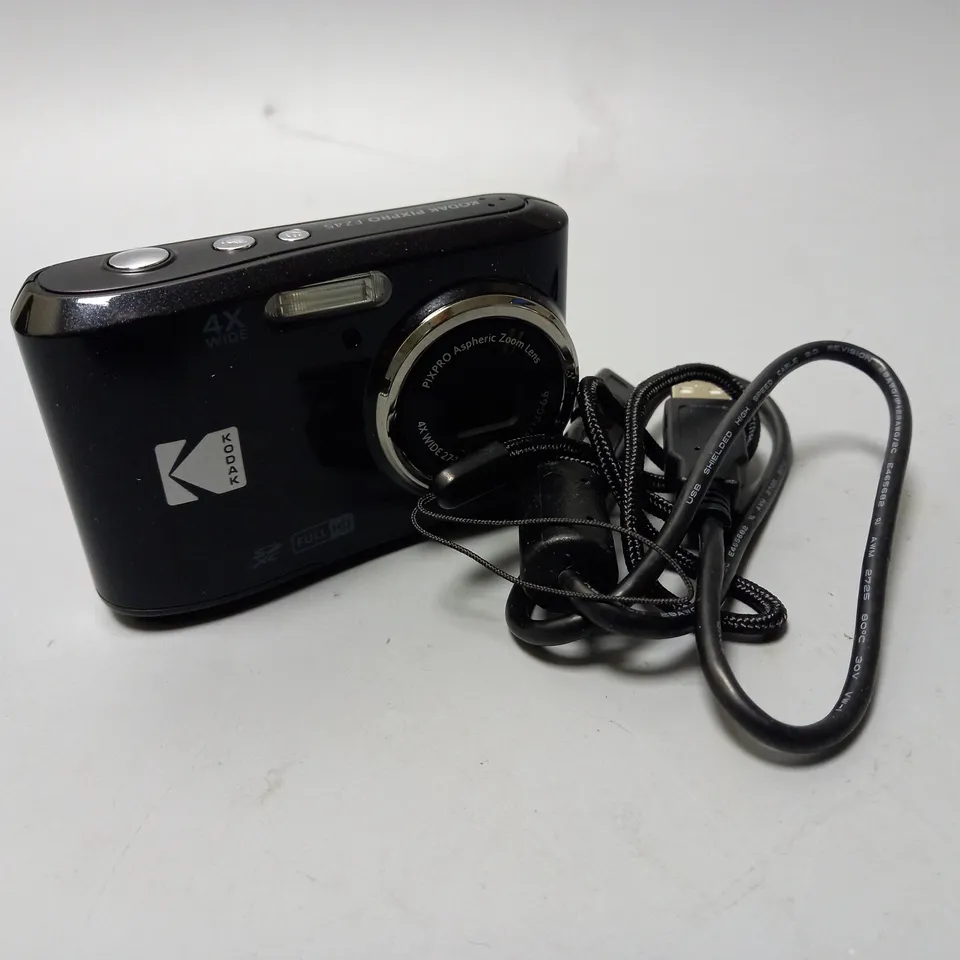 BOXED KODAK PIXPRO FZ45 DIGITAL CAMERA