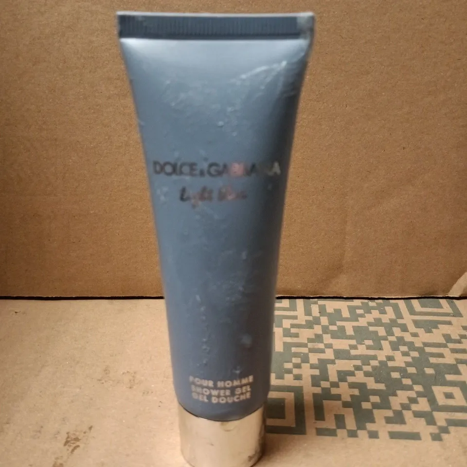 APPROXIMATELY 40 DOLCE & GABBANA LIGHT BLUE SHOWER GELS 
