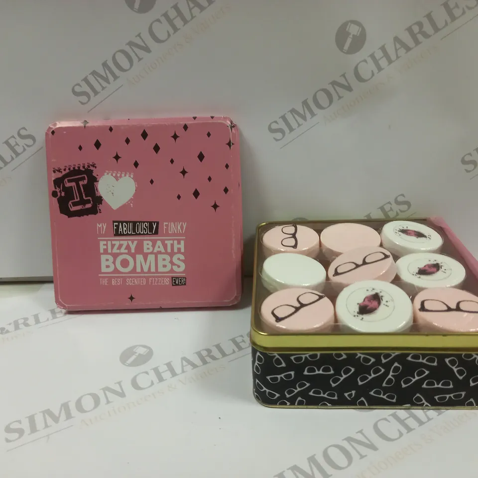 MY FABULOUSLY FUNKY FIZZY BATH BOMBS 