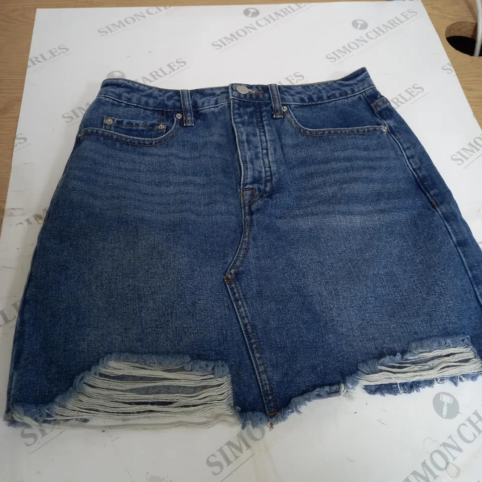 FRIENDS LIKE THESE DENIM SHORTS SIZE 10