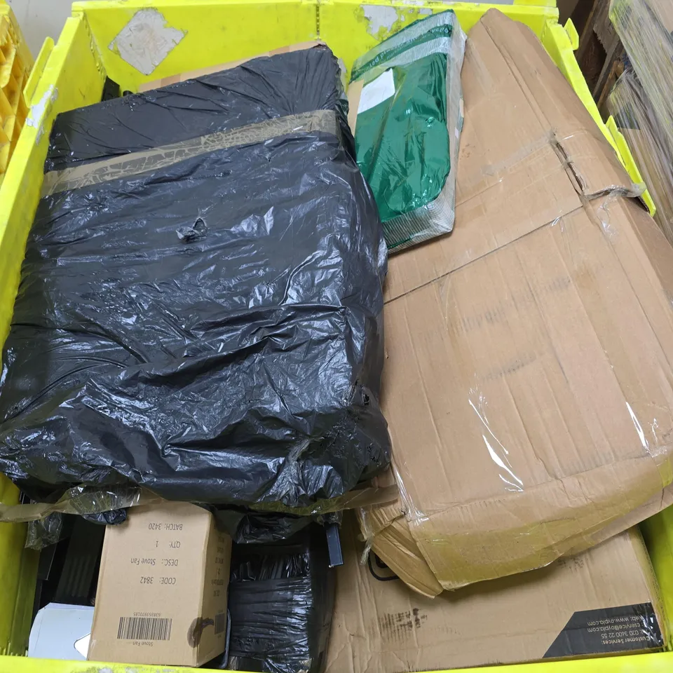 PALLET OF APPROXIMATELY 10 ASSORTED FAULTY ITEMS TO INCLUDE CONVECTOR HEATER, PLATFORM DOLLY, STOVE FAN, ETC - COLLECTION ONLY