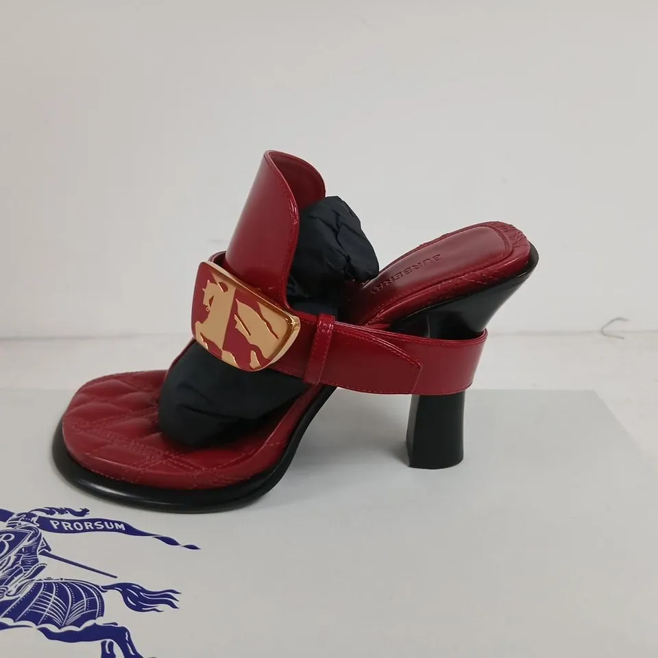 BURBERRY LEATHER SANDALS – RED SCARLETT, WOMEN'S, EU 36 / UK 3, LEATHER SOLE