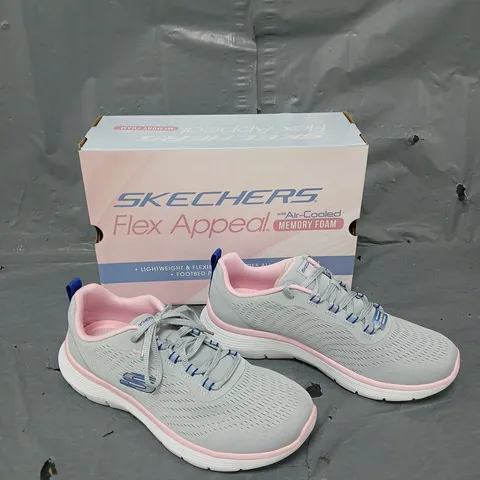 BOXED PAIR OF SKECHERS FLEX APPEAL LACE UP WOMENS TRAINERS UK 6
