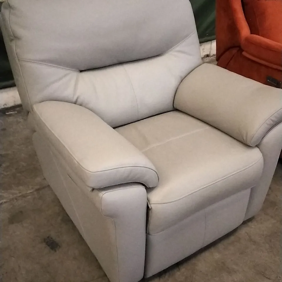 QUALITY BRITISH DESIGNED & MANUFACTURED G PLAN SEATTLE POWER RECLINER ARMCHAIR CAMBRIDGE GREY LEATHER