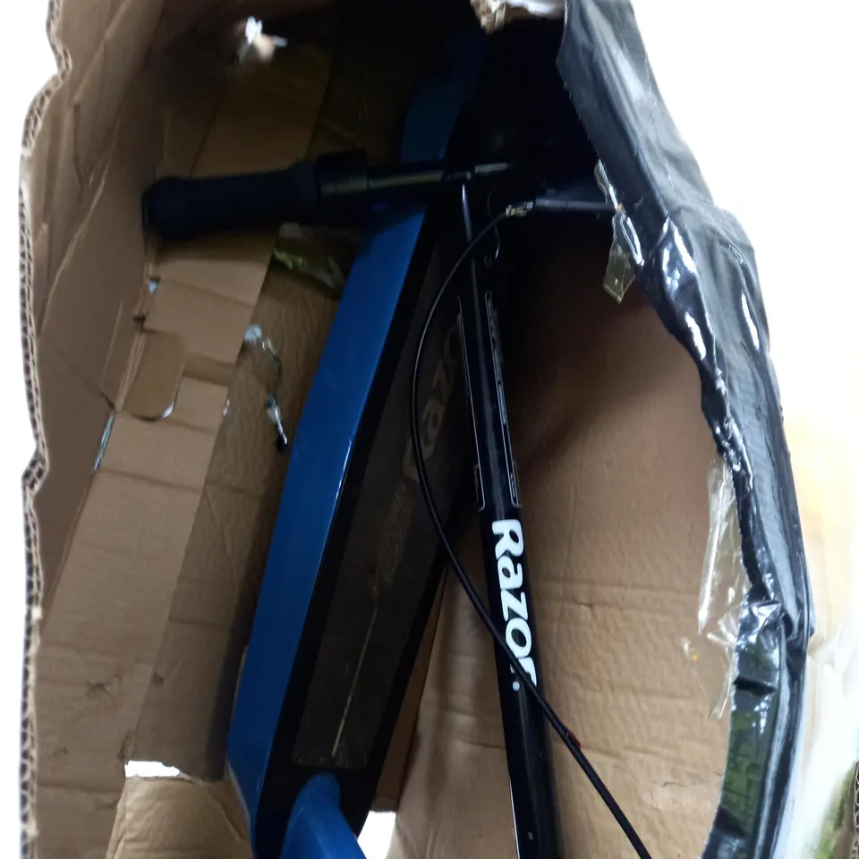 RAZOR POWER CORE E90- BLACK RRP £199.99