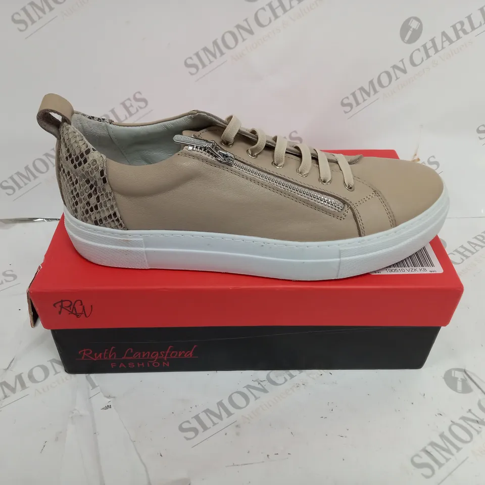 BOXED RUTH LANGSFORD ZIP TRAINERS SIZE 8