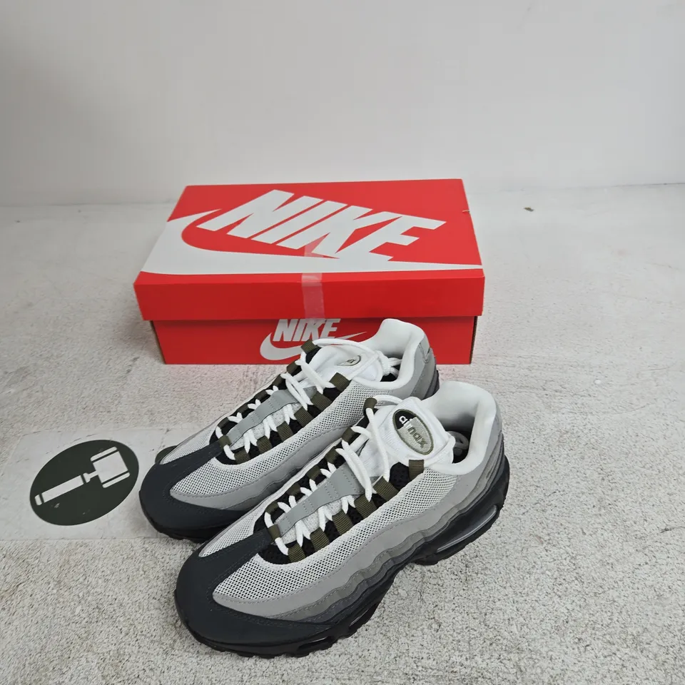 NIKE AIR MAX 95 BIG BUBBLE TRAINERS – UK 6.5, GREY/BLACK/WHITE