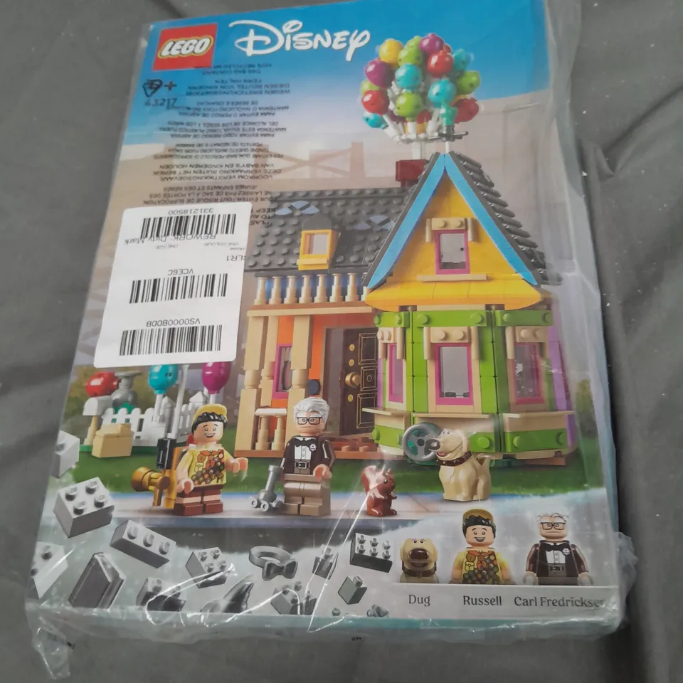 BOXED LEGO DISNEY PIXAR ‘UP’ HOUSE 43217