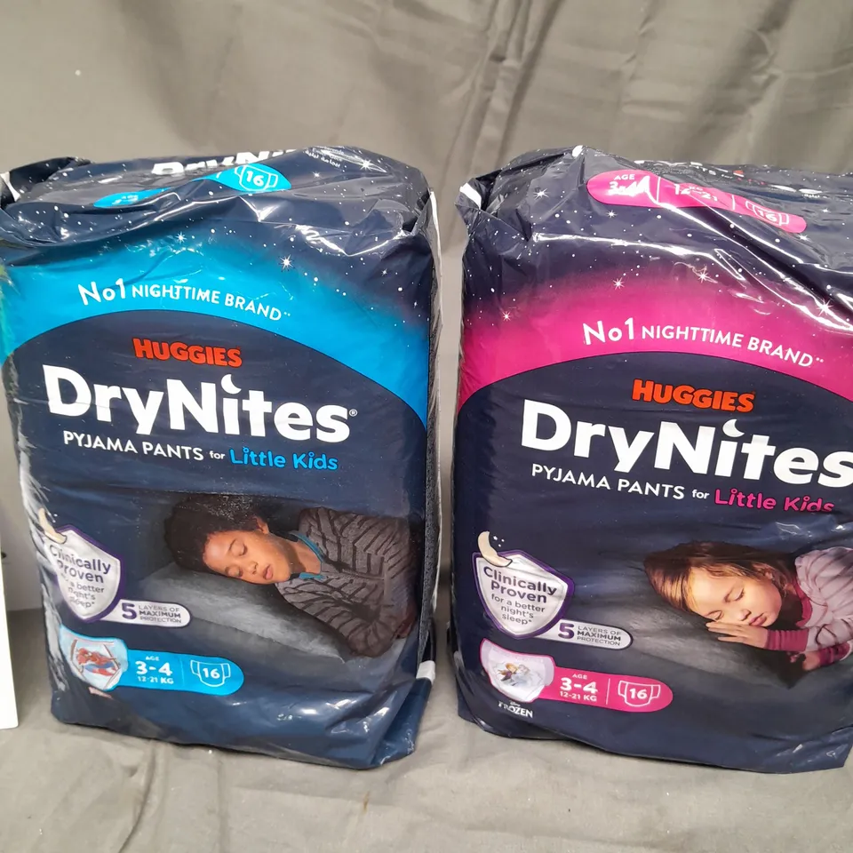LOT OF 2 HUGGIES DRYNIGHT SIZE 3-4