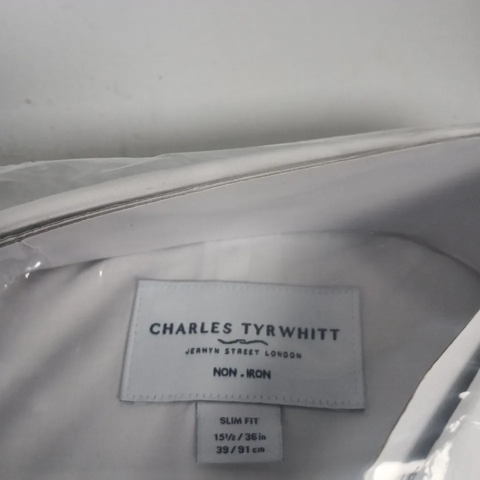 CHARLES TYRWHITT WHITE SLIM FIT NON-IRON SHIRT – 15.5IN COLLAR