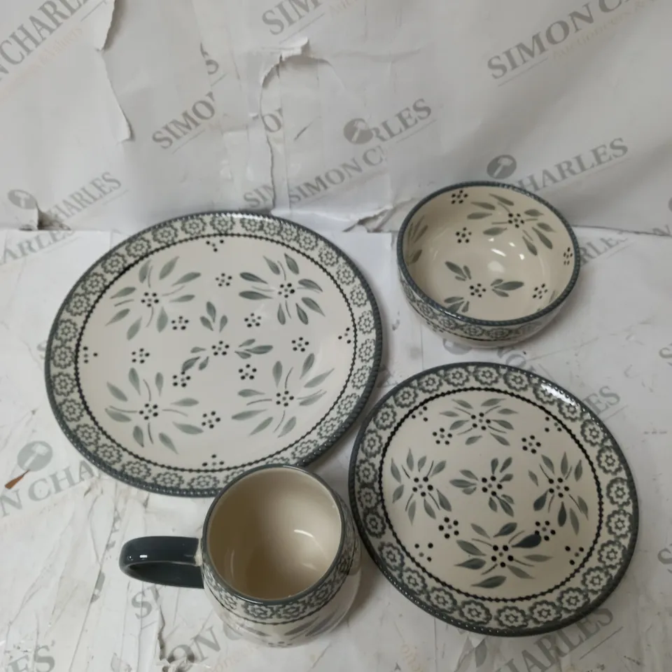 TEMP-TATIONS 16 PIECE CERAMIC DINNERWARE SET 