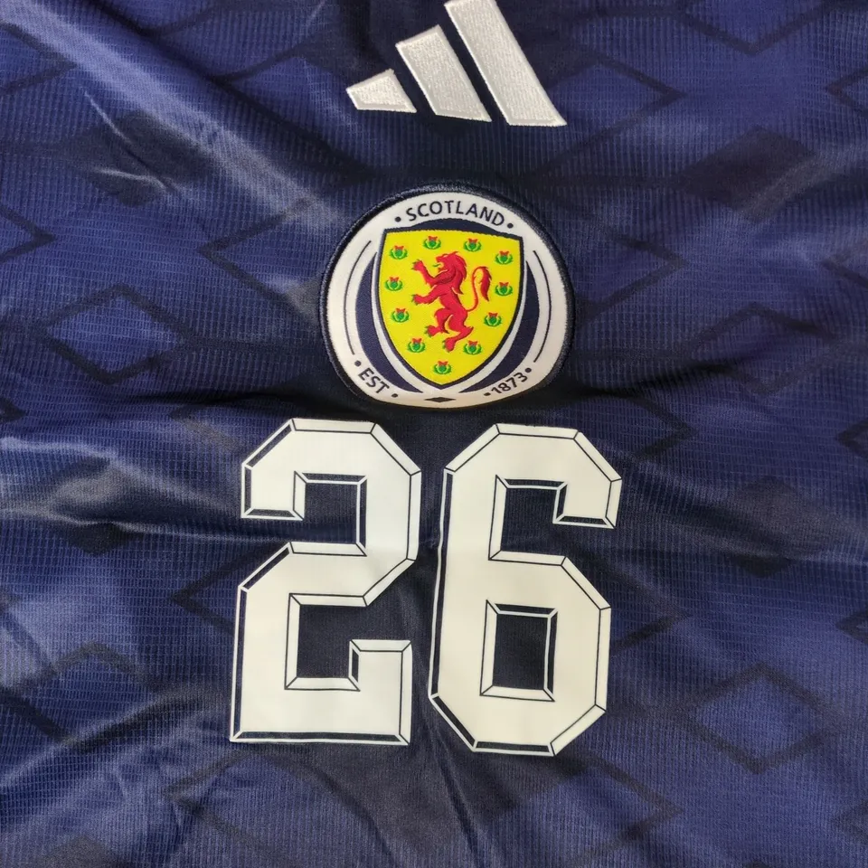 ADIDAS SCOTLAND HOME JERSEY (#26 - BARRA GIN) - MEDIUM