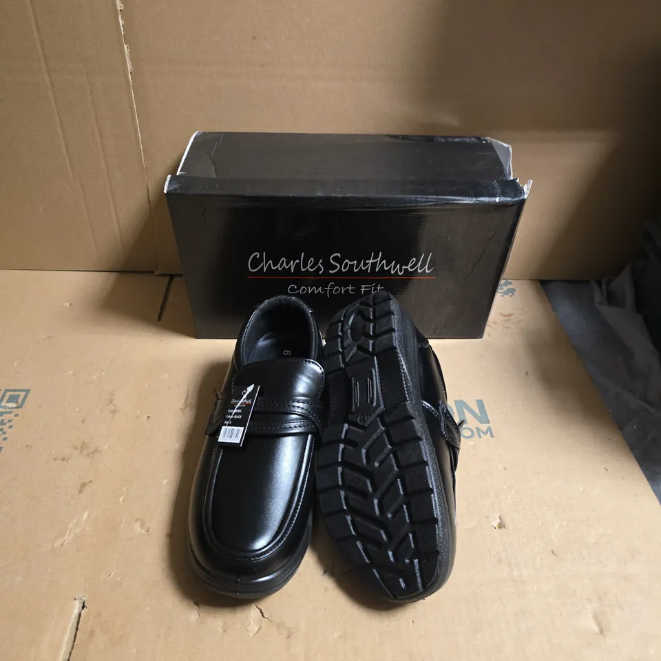 CHARLES SOUTHWELL COMFORT FIT LEATHER SLIP-ON SHOES – MEN'S BLACK - UK SIZE 6 