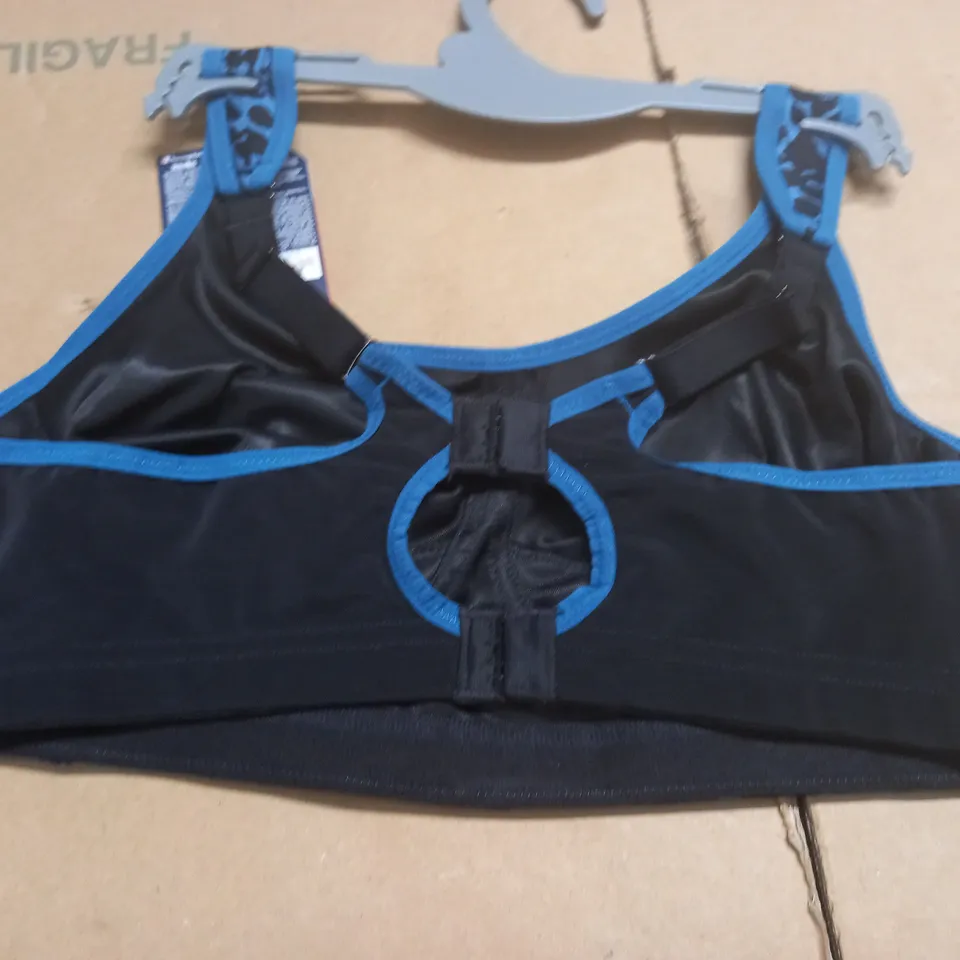 CHAMPION SHOCK ABSORBER SPORTS BRA - UK 38B