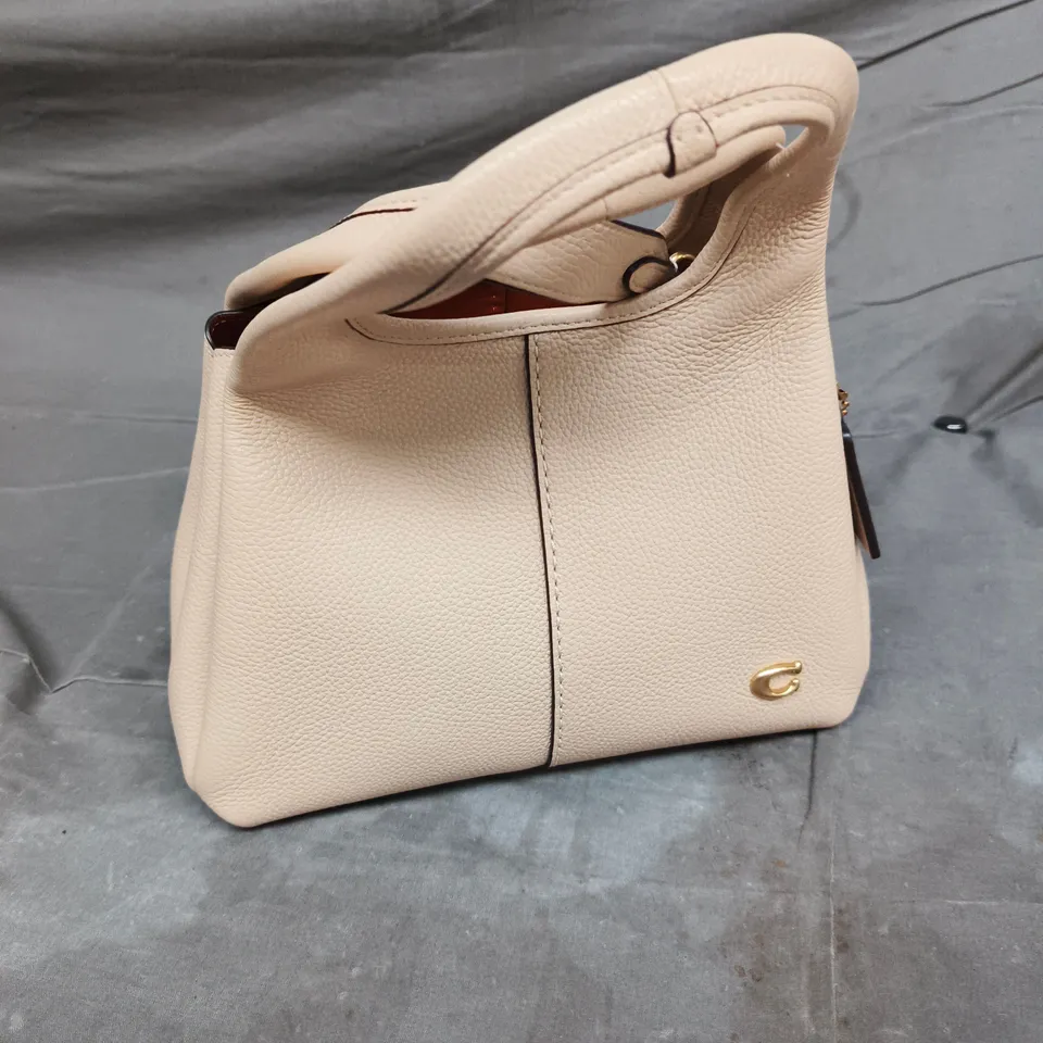 COACH BEIGE PEBBLED LEATHER HANDBAG – TOP-HANDLE