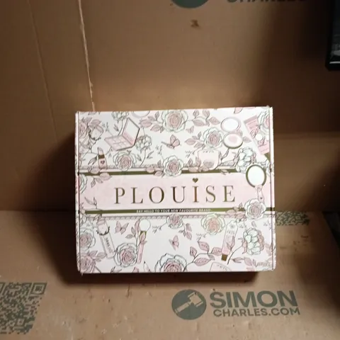 BOXED PLOUISE ASSORTED COSMETIC GIFT BOX 