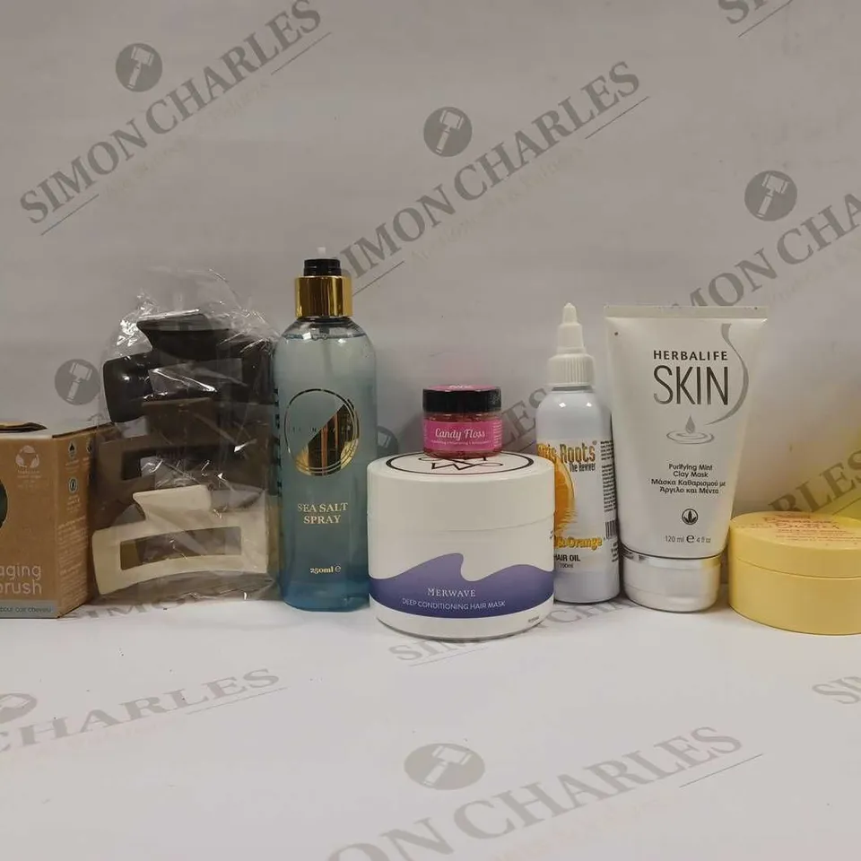 BOX OF APPROX 15 ASSORTED ITEMS TO INCLUDE - HERBALIFE SKIN CLAY MASK - SOOTHING BODY OIL - UMBERTO GUANNINI STYLING BUTTER ECT 