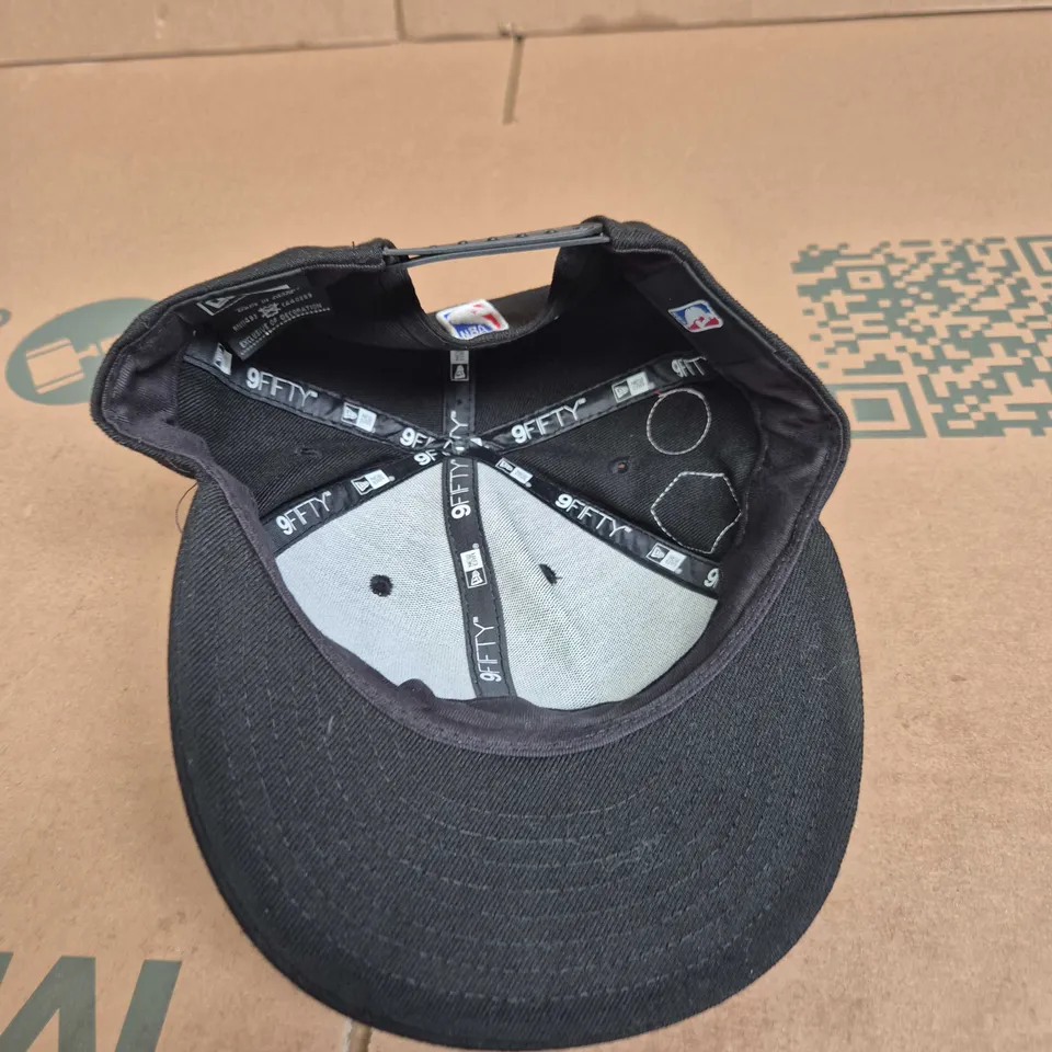 NEW ERA 9FIFTY CAP – MIAMI HEAT EMBROIDERED LOGO, BLACK