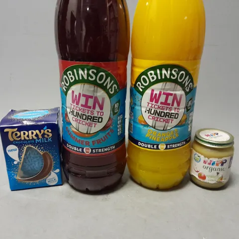 APPROXIMATELY 5 ASSORTED ITEMS TO INCLUDE - ROBINSONS ORANGE , TERRYS MILK , HIPP ORGANIC ETC