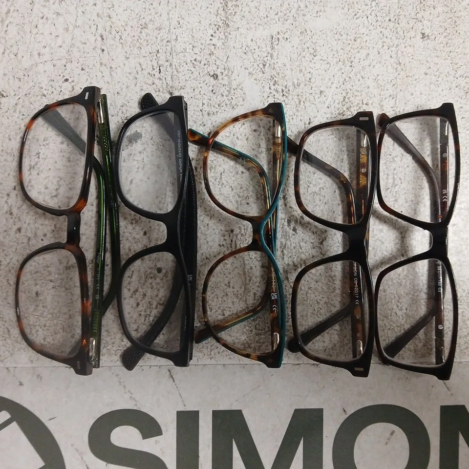 LARGE QUANTITY OF ASSORTED GLASSES IN VARIOUS STYLES AND COLOURS